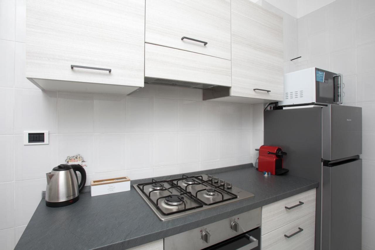 Appartamento Moderno Metro B San Paolo Rome Exterior photo